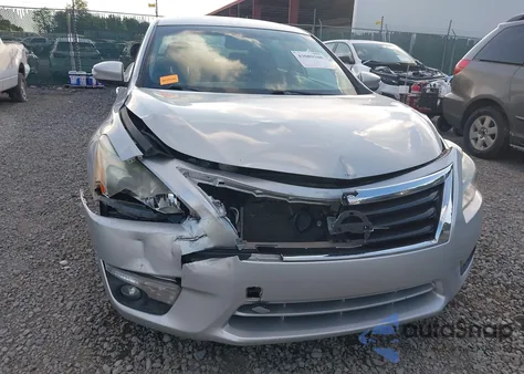 2015 Nissan Altima 2.5 Sv из США, поврежденный, VIN 1N4AL3AP5FC193204